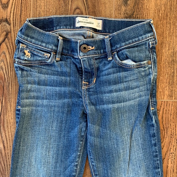 Abercrombie kids Jeans 👖 - Picture 2 of 6